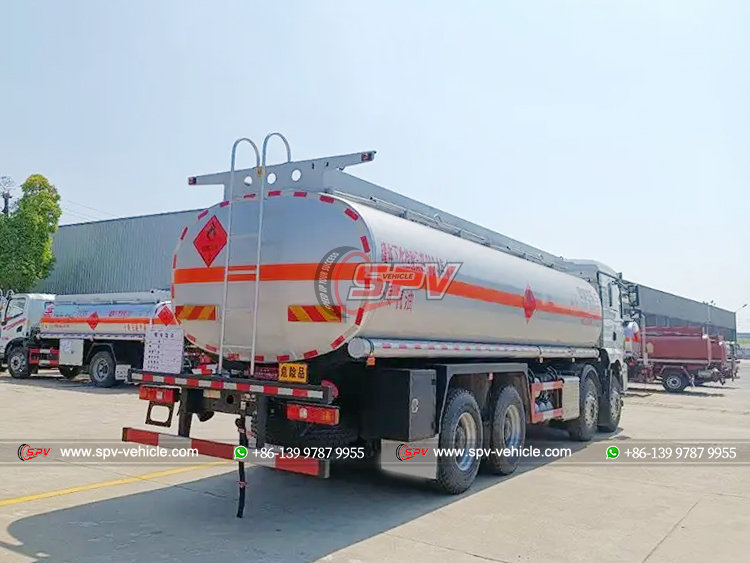 SHACMAN 8x4 Diesel Carrying Truck - Rear Right Side